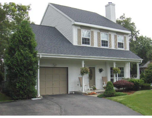 Unit for sale at 9 Inman Ln, Foxboro, MA 02035