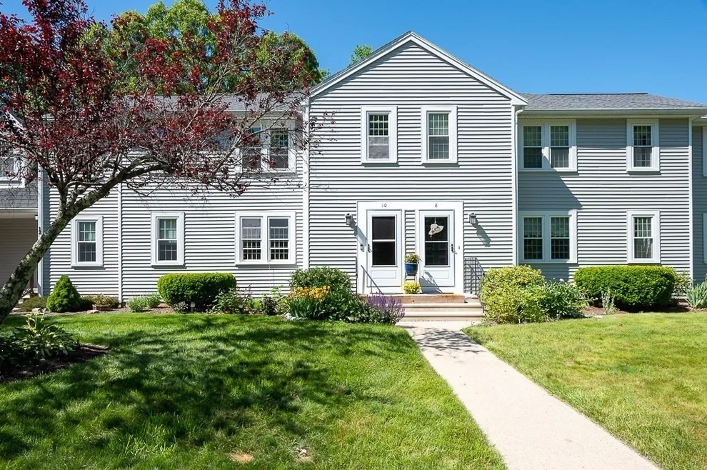 Unit for sale at 10 Eagle Dr, Douglas, MA 01516