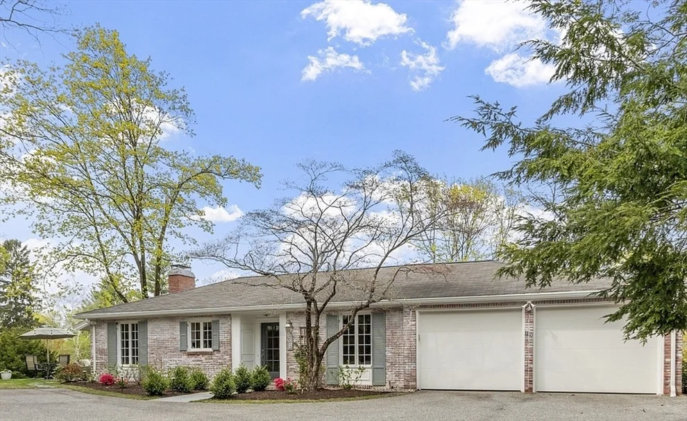 Unit for sale at 3b Pelham Rd, Lexington, MA 02421