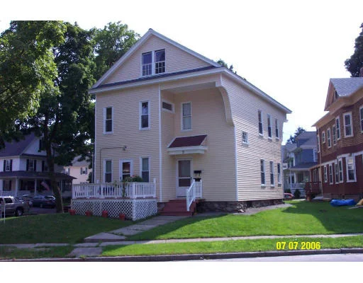 Unit for sale at 5 Hartshorn Ave, Worcester, MA 01602