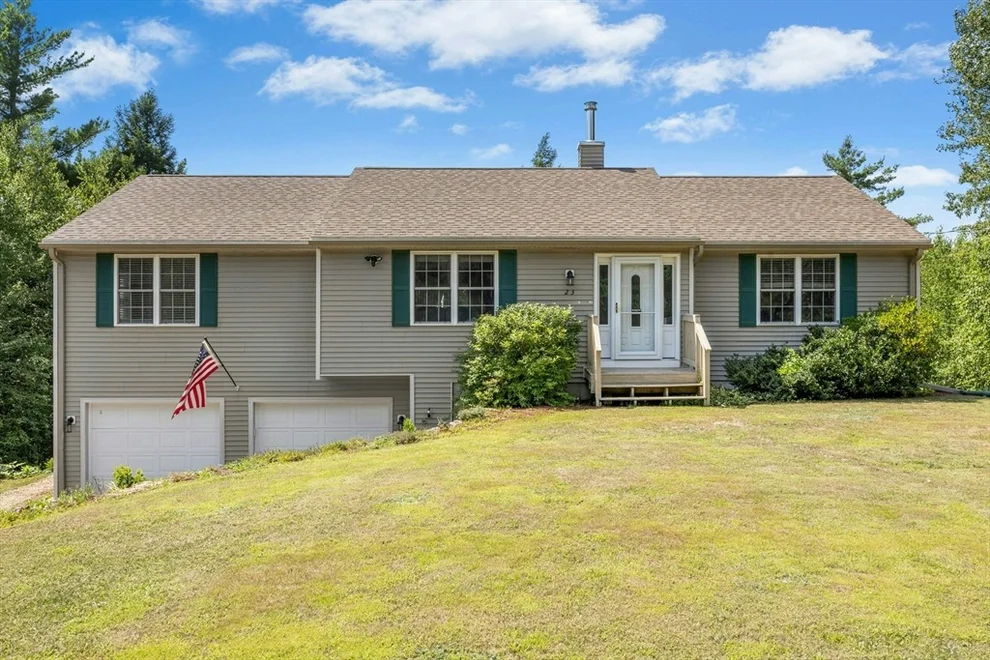 Unit for sale at 23 Geordie Lane, Hubbardston, MA 01452