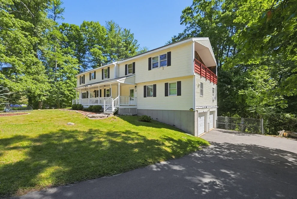 Unit for sale at 14 Terra Ln, Hudson, NH 03051