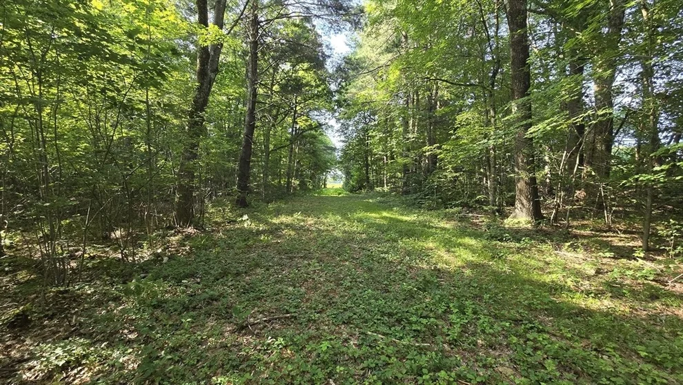 Unit for sale at 360 Grove St, Paxton, MA 01612