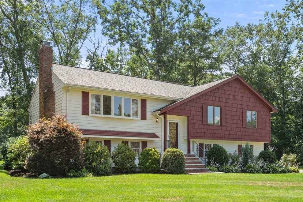 Unit for sale at 101 Green Street, Medfield, MA 02052