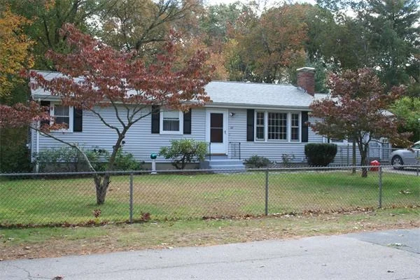 Unit for sale at 68 Stagecoach Rd, Holliston, MA 01746