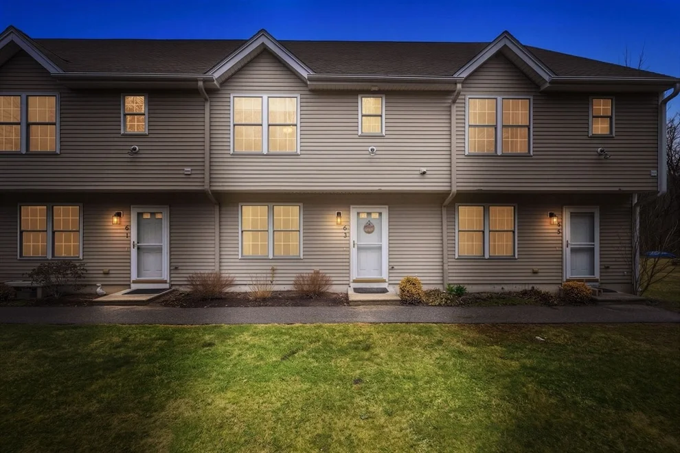 Unit for sale at 63 Power St, Uxbridge, MA 01569