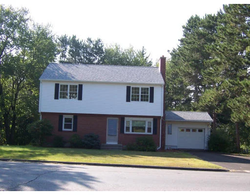 Unit for sale at 87 Moreland Street, Worcester, MA 01609