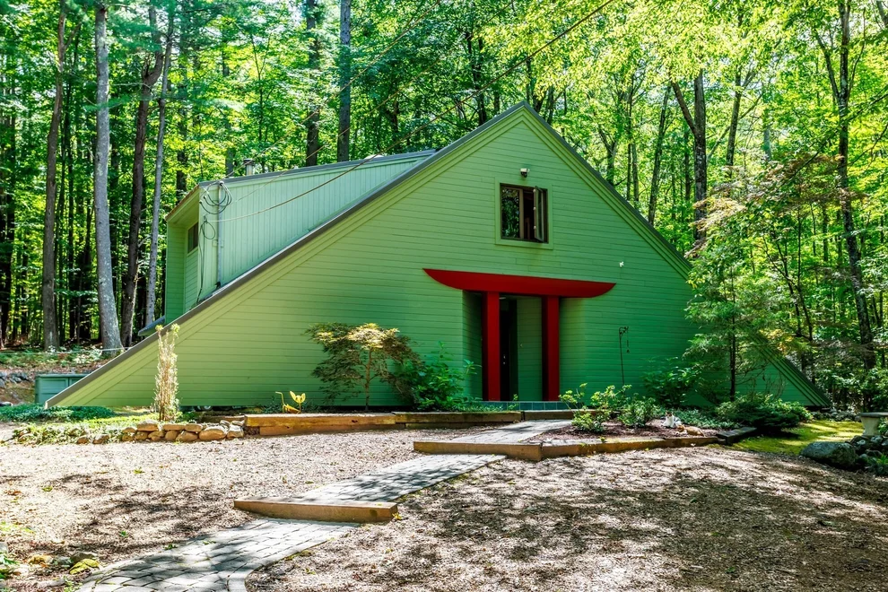 Unit for sale at 23-25 Hog Hill Rd, Pepperell, MA 01463