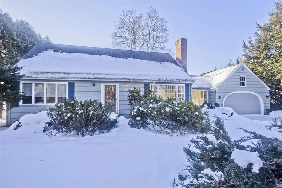 Unit for sale at 124 Silver, South Hadley, MA 01075