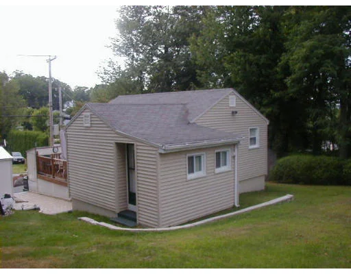 Unit for sale at 413 Pleasant St, Marlborough, MA 01752