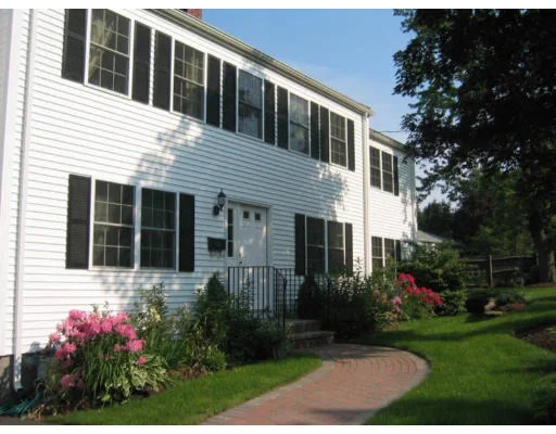 Unit for sale at 6 Eliot Road, Needham, MA 02494