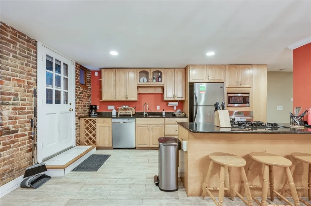 Unit for sale at 26 Dartmouth Street, Boston, MA 02116