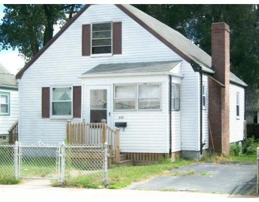 Unit for sale at 255 Riverside, Medford, MA 02155
