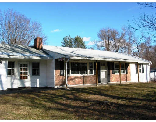 Unit for sale at 6 Warner Hill Road, Derry, NH 03038