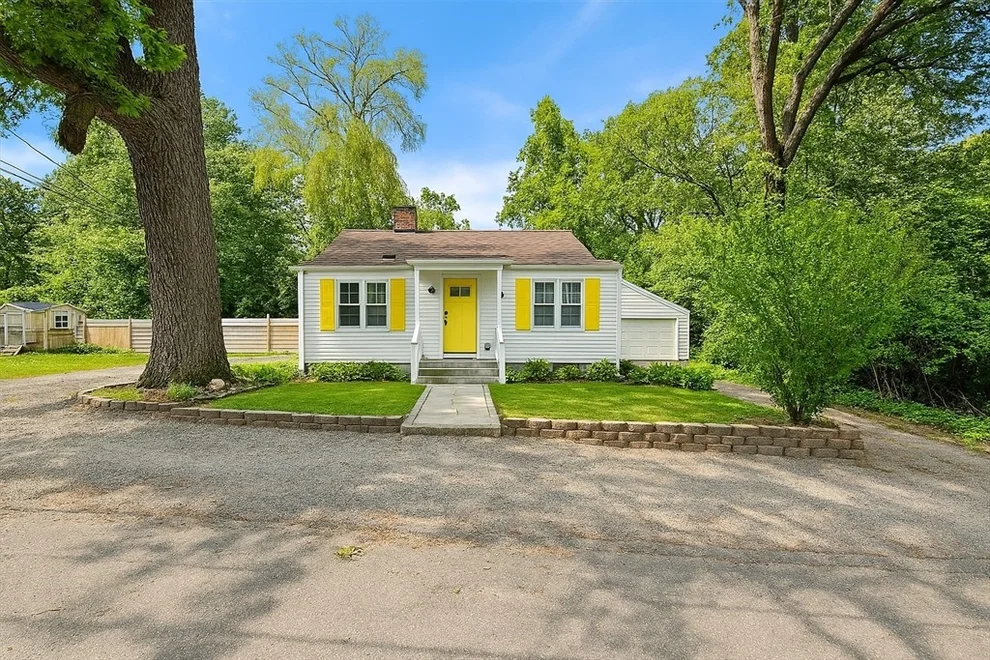 Unit for sale at 41&39 Indiana Ave, Cumberland, RI 02864