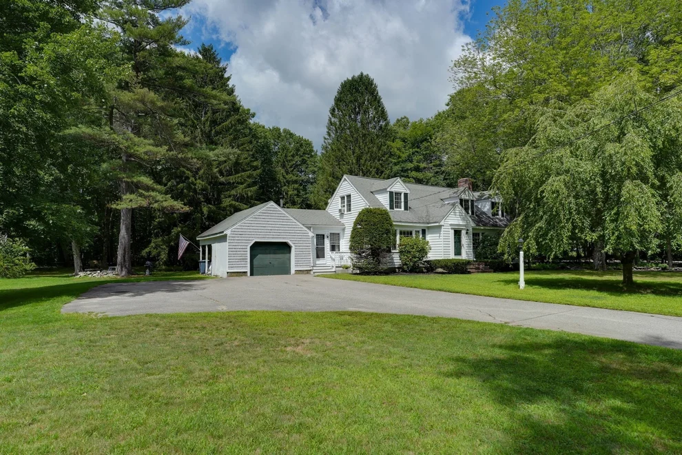 Unit for sale at 141 Holliston St, Medway, MA 02053