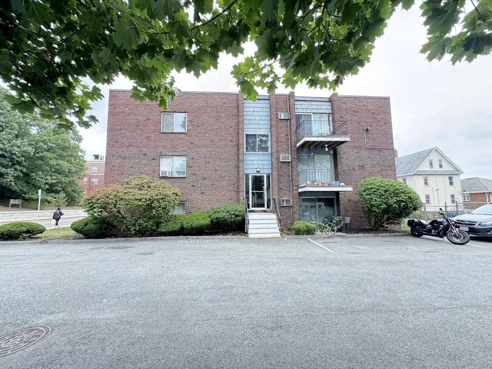 Unit for sale at 426 Pleasant St, Malden, MA 02148
