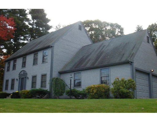 Unit for sale at 6 Heritage Avenue, Ashland, MA 01721