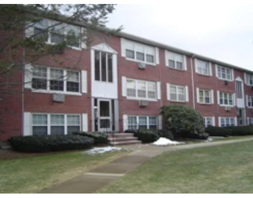 Unit for sale at 6 Tara Drive, Weymouth, MA 02188