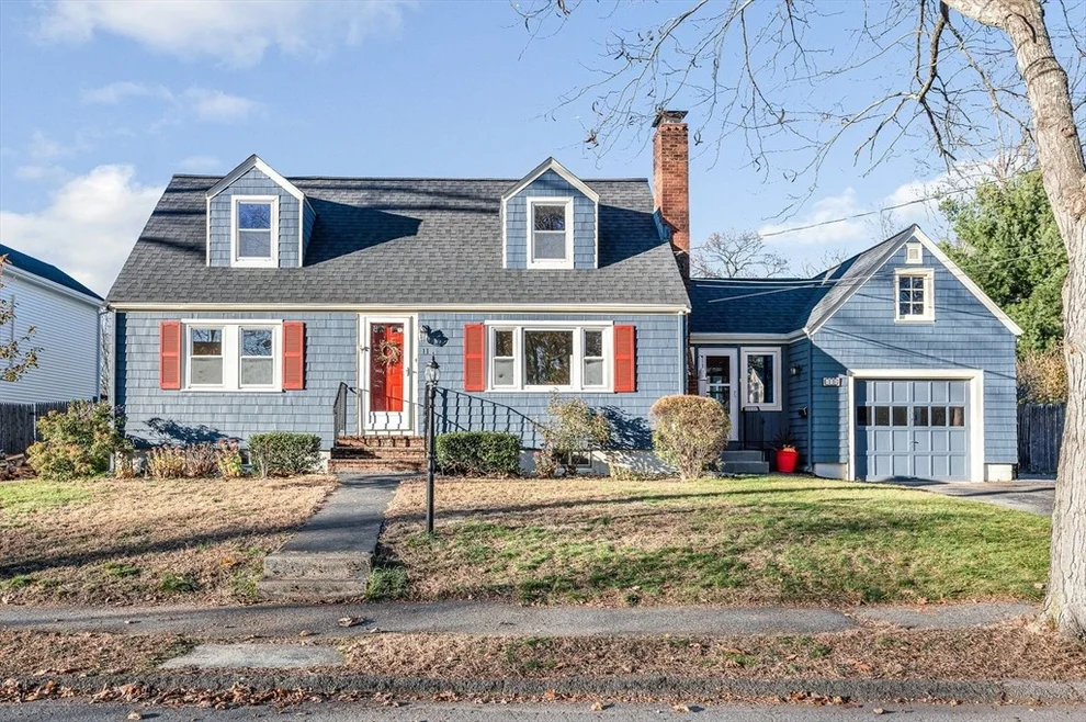 Unit for sale at 11 Muriel Ave, Wakefield, MA 01880