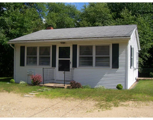 Unit for sale at 107 West Street, Barre, MA 01005