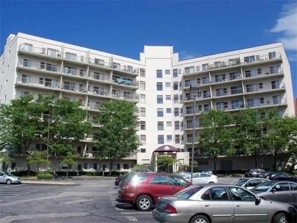 Unit for sale at 133 Commander Shea Blvd, Quincy, MA 02171