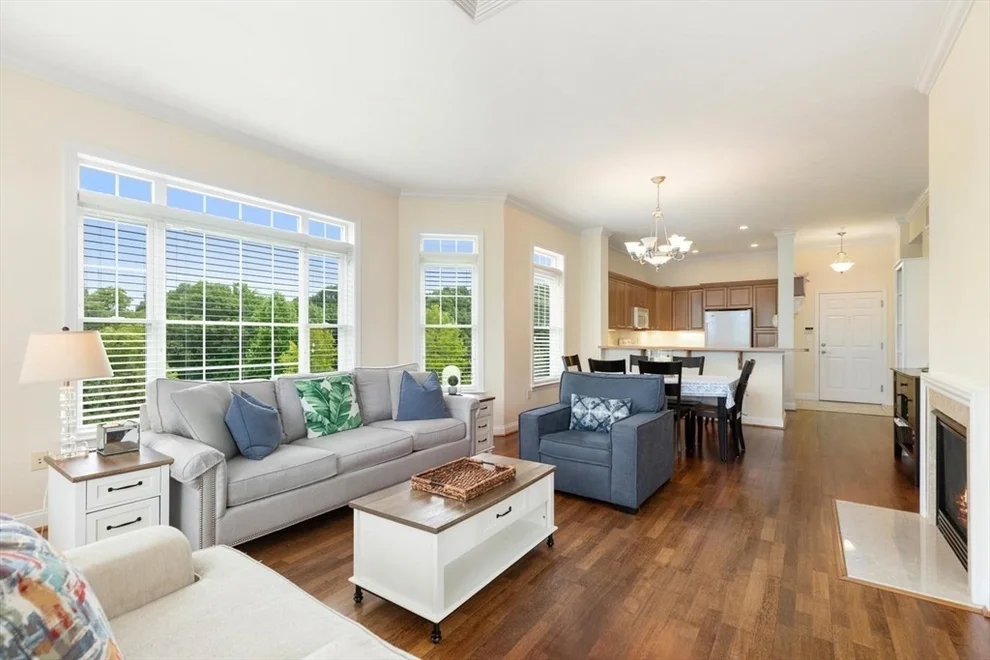 Unit for sale at 295 Salem St, Woburn, MA 01801