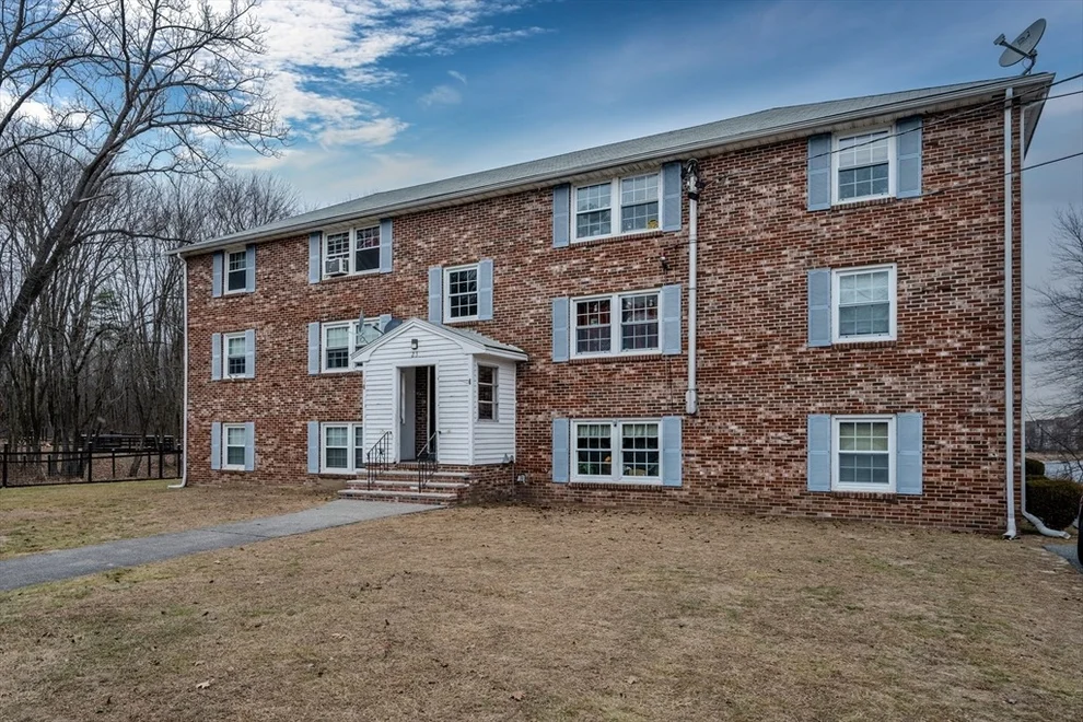 Unit for sale at 23 Frank St, Dracut, MA 01826