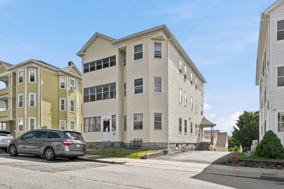 Unit for sale at 16 Plantation Street, Worcester, MA 01604