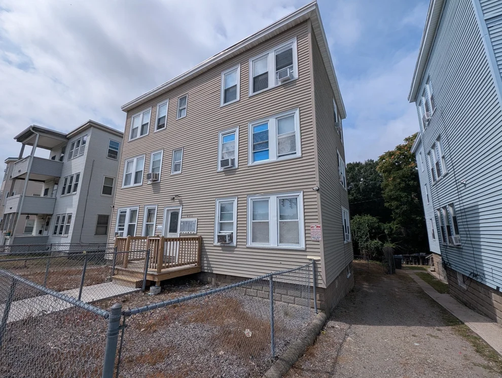 Unit for sale at 803-805 Hyde Park Ave, Boston, MA 02136