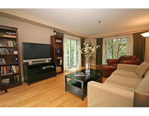 Unit for sale at 350 North St, Boston, MA 02113