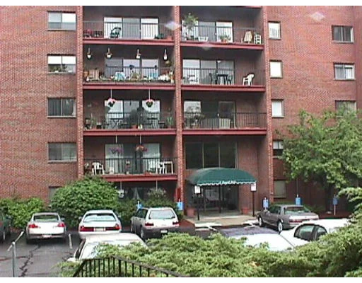 Unit for sale at 3 Summit Drive, Reading, MA 01867