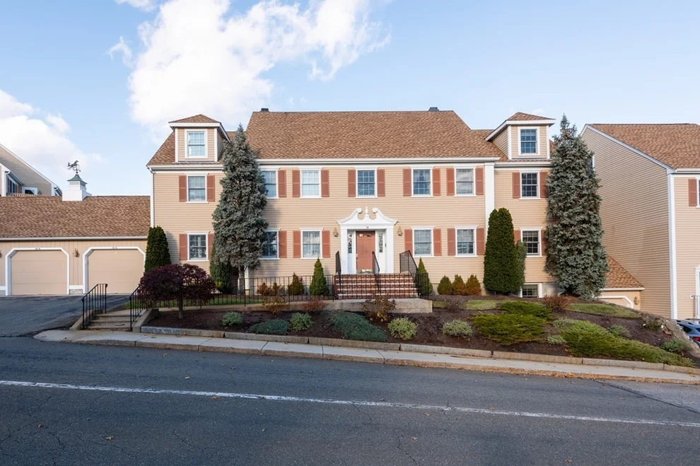 Unit for sale at 16 America Way, Salem, MA 01970