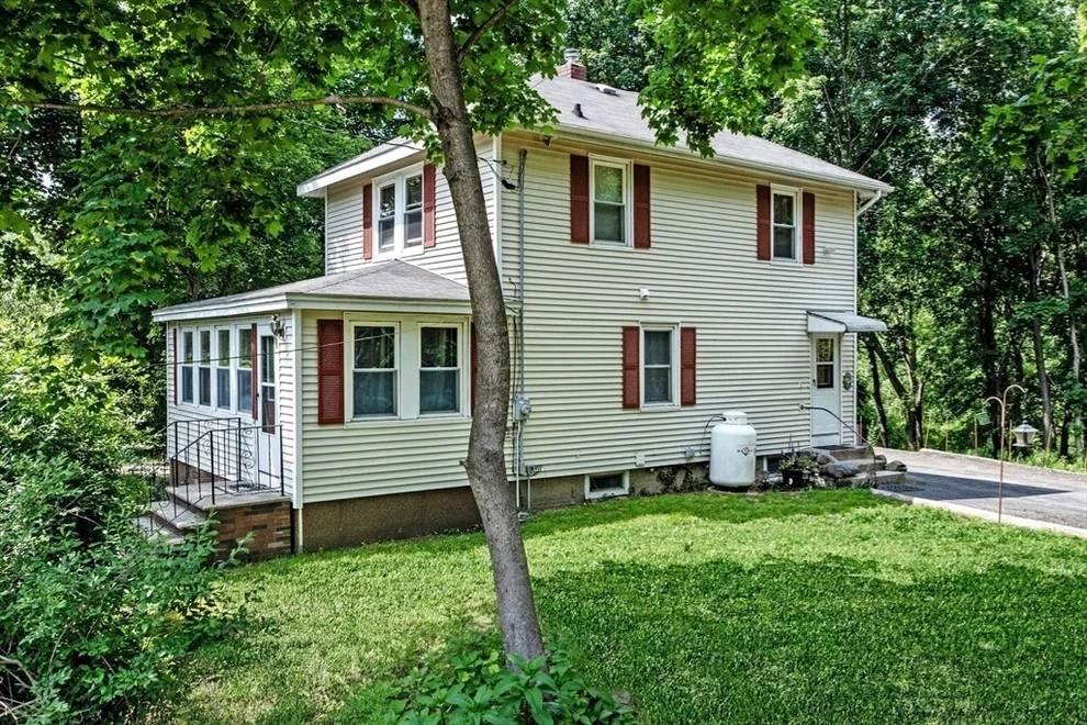 Unit for sale at 123 Forest St, Middleton, MA 01949