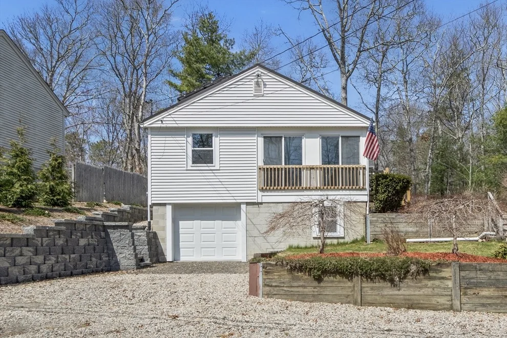 Unit for sale at 7 Lake View Blvd, Plymouth, MA 02360