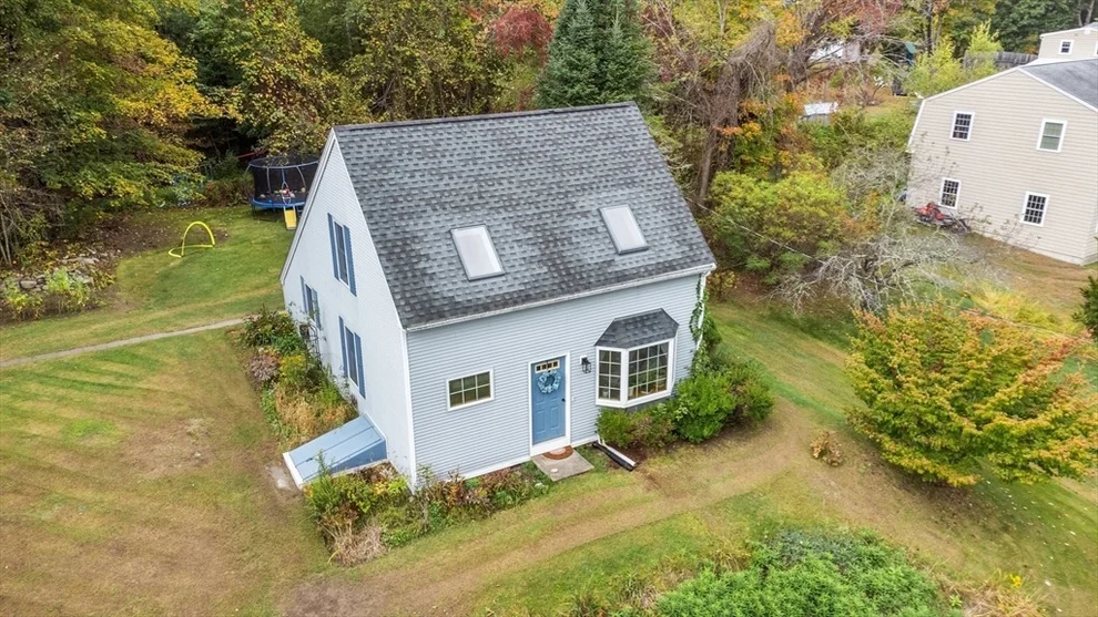 Unit for sale at 11 Derby Rd, Berlin, MA 01503