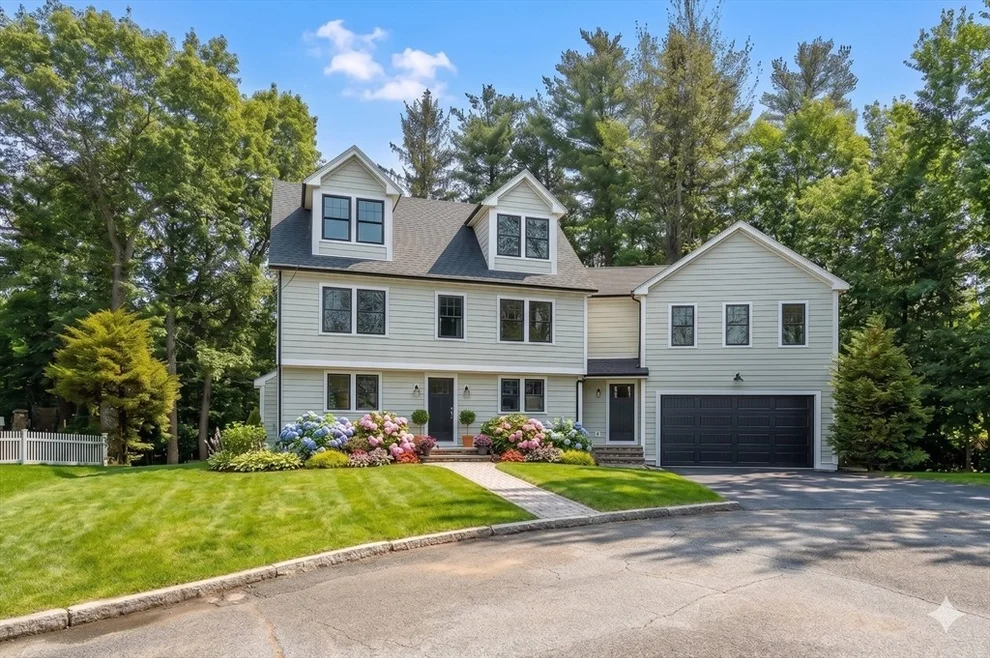 Unit for sale at 6 Ivy Circle, Winchester, MA 01890