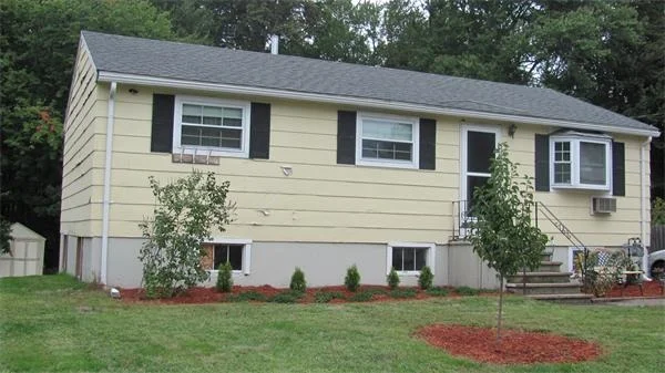 Unit for sale at 15 Greenwood Avenue, Shrewsbury, MA 01545