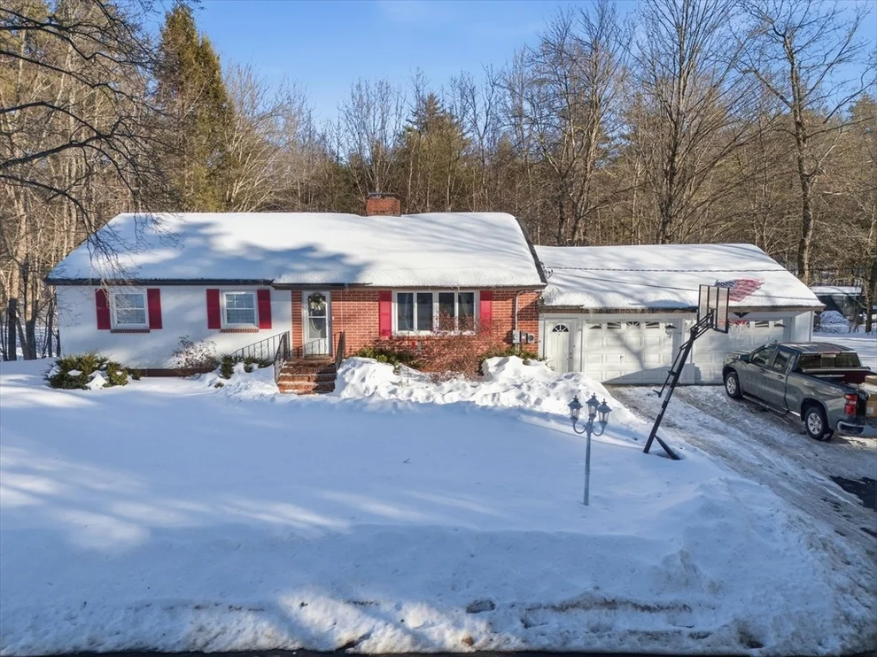 Unit for sale at 16 Worcester Road, Townsend, MA 01469