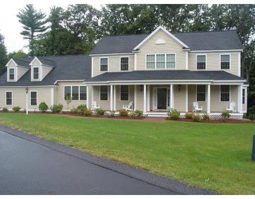 Unit for sale at 9 Monroe Dr, Acton, MA 01720