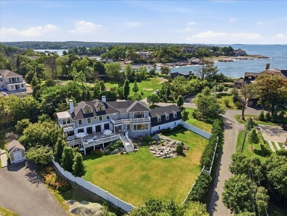 Unit for sale at 41 Hobart Ln, Cohasset, MA 02025