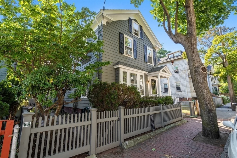Unit for sale at 6 Perry St, Cambridge, MA 02139