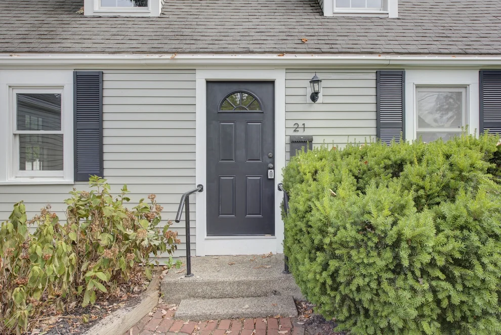 Unit for sale at 21 Sycamore Lane, Hingham, MA 02043
