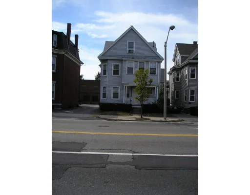 Unit for sale at 133 Galen St, Watertown, MA 02472