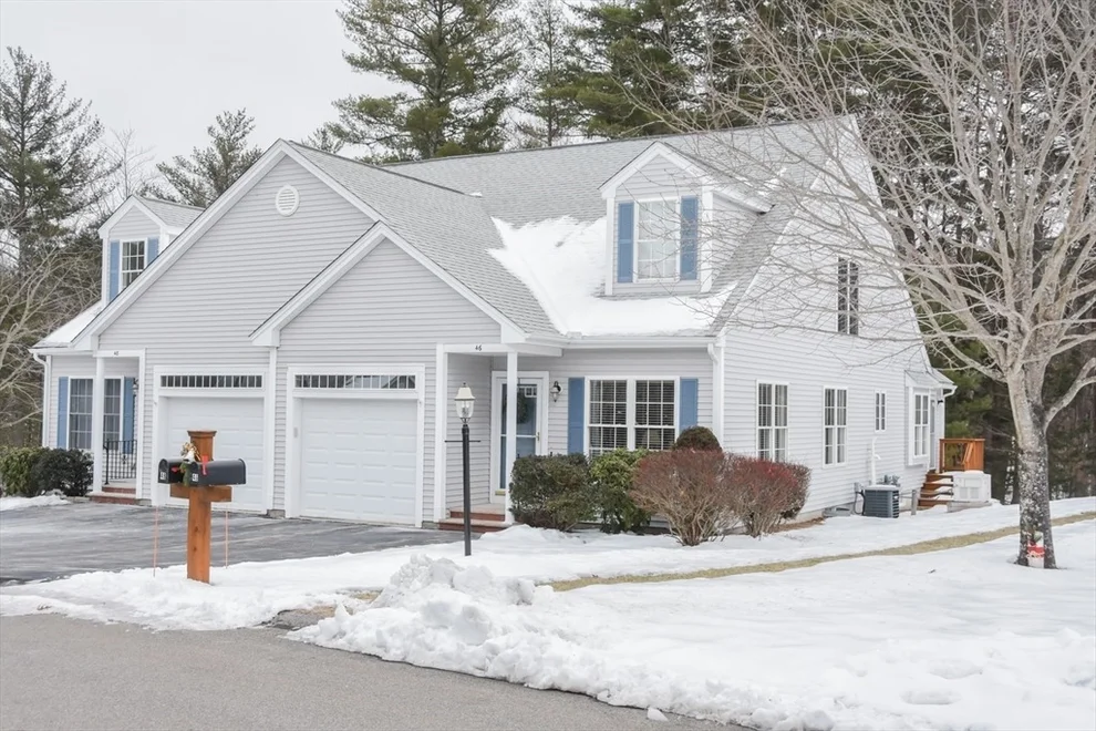 Unit for sale at 46 Hadleigh Rd, Windham, NH 03087