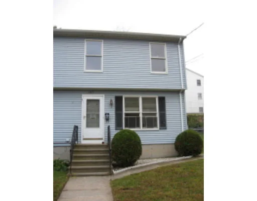 Unit for sale at 305 Tecumseh St, Fall River, MA 02721