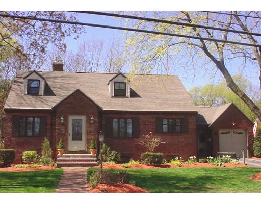 Unit for sale at 36 Beacon Street, Andover, MA 01810