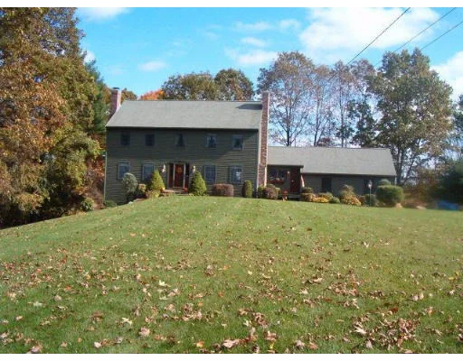 Unit for sale at 28 The Lane, Lunenburg, MA 01462