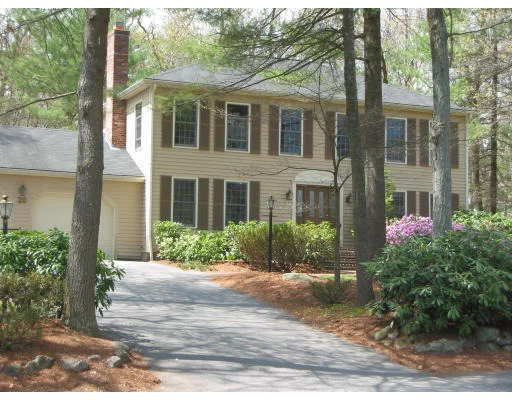 Unit for sale at 20 Eliot Hill Road, Natick, MA 01760