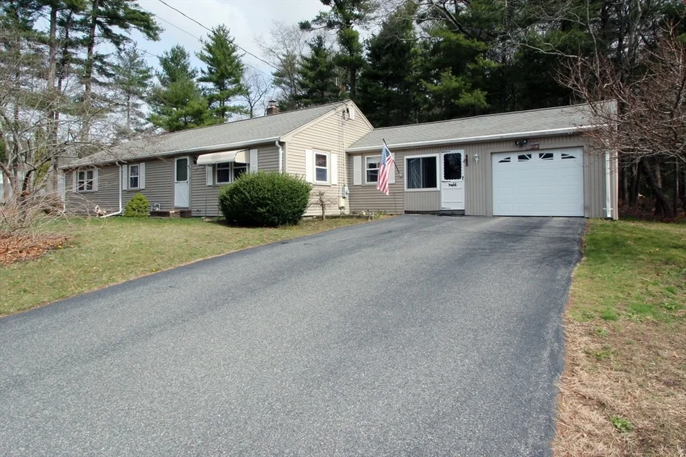 Unit for sale at 30 Susan Lane, Middleboro, MA 02346